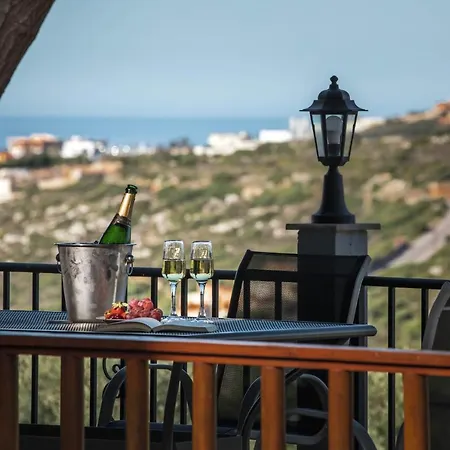 Twin's House Tatil Evi